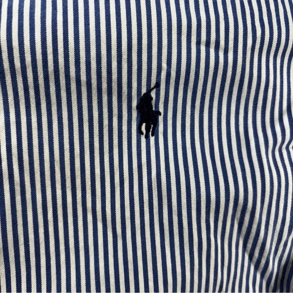 Ralph Lauren Men's Classic Fit Blue and White Striped Button Up Shirt - Picture 3 of 7